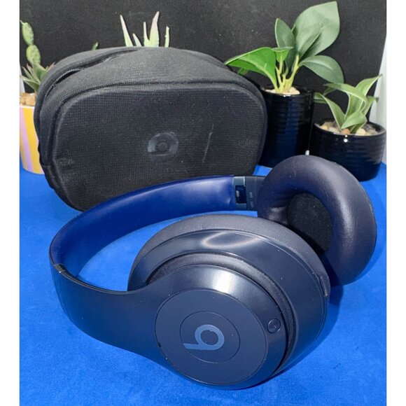 Beats Studio Pro Wireless Over-Ear Headphones in Navy & Travel Case